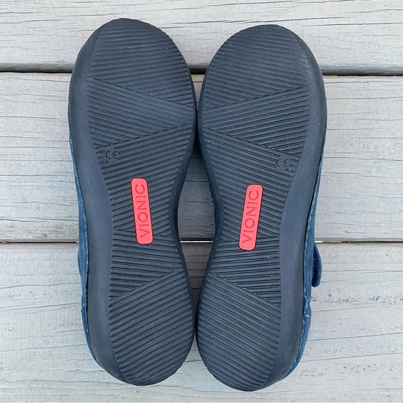 Vionic Cloud Harper navy blue suede Mary Jane slip on shoes size 9.5 Wide - Picture 15 of 15